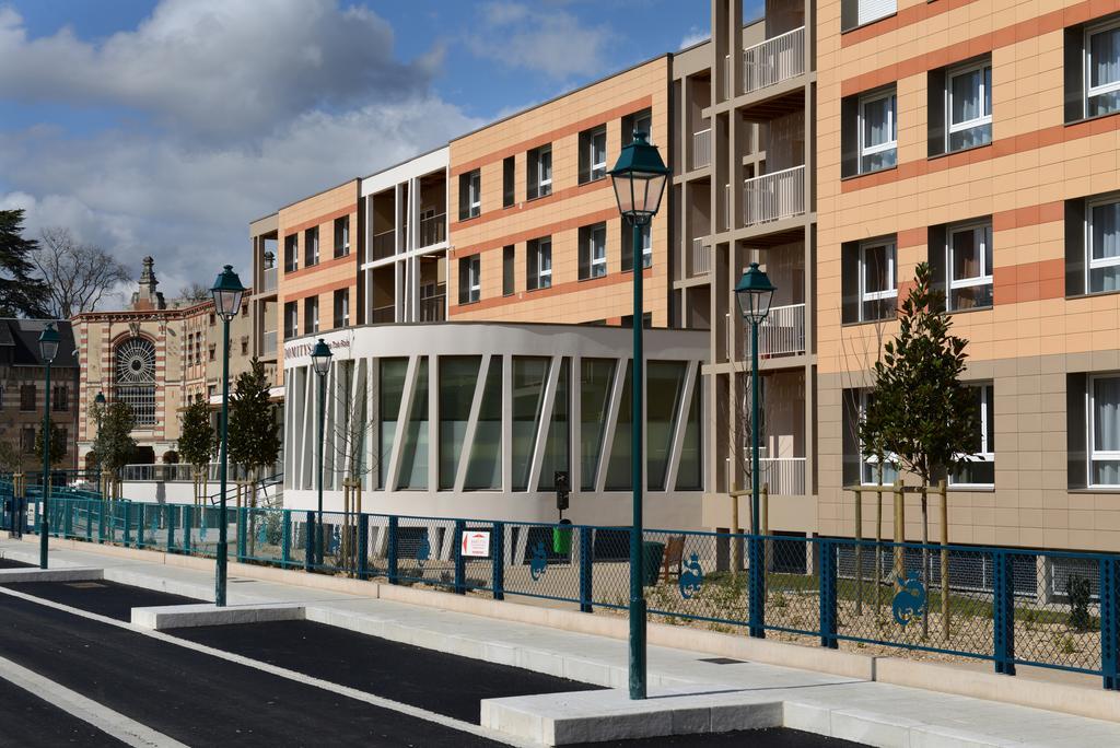 Domitys Le Jardin Des Trois Rois Aparthotel Romorantin-Lanthenay Exterior photo