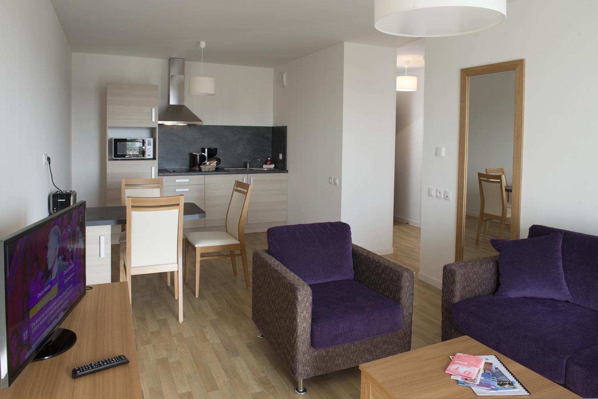 Domitys Le Jardin Des Trois Rois Aparthotel Romorantin-Lanthenay Room photo